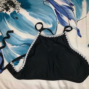 AERIE HIGH NECK BIKINI TOP